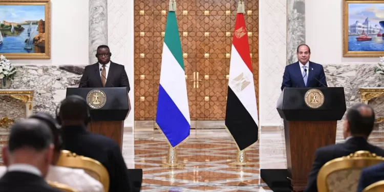 Conférence de presse au terme des pourparlers d'Al-Sissi et le président sierraléonais 2 - Le Progrès Egyptien Conférence de presse au terme des pourparlers d'Al-Sissi et le président sierraléonais 1 - Le Progrès Egyptien