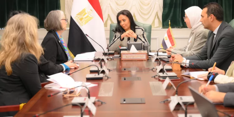 Maya Morsi reçoit la présidente de l'IFRC 1 - Le Progrès Egyptien