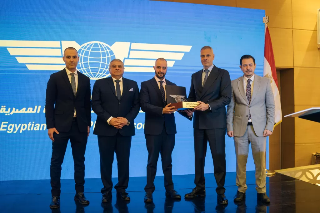 La Fédération des Pilotes d’Égypte honore le Ministre de l’Aviation lors de son Iftar annuel 3 - Le Progrès Egyptien