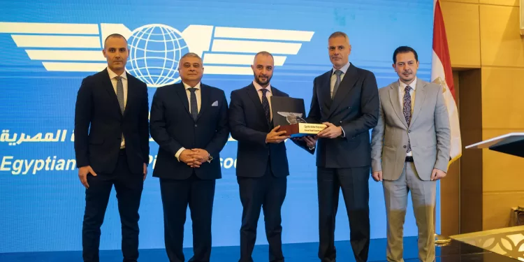 La Fédération des Pilotes d’Égypte honore le Ministre de l’Aviation lors de son Iftar annuel 1 - Le Progrès Egyptien