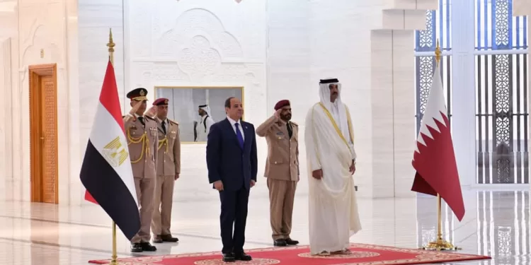 Al-Sissi rencontre l'Émir du Qatar à Doha 2 - Le Progrès Egyptien Al-Sissi rencontre l'Émir du Qatar à Doha 1 - Le Progrès Egyptien