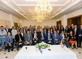 Le ministre des AE rencontre plusieurs représentants de la communauté égyptienne en Tunisie