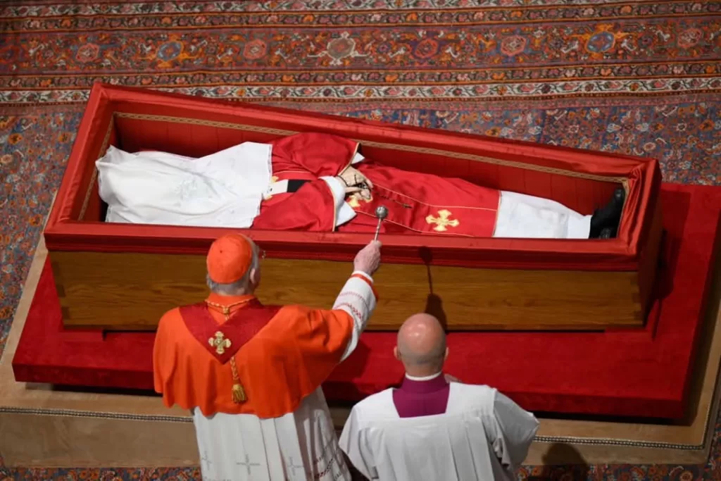 Les dirigeants du monde aux funérailles du Pape François (Photos) 12 - Le Progrès Egyptien Les dirigeants du monde aux funérailles du Pape François (Photos) 11 - Le Progrès Egyptien