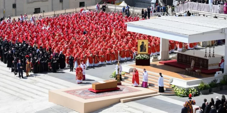Le Pape ramène le monde au Vatican 2 - Le Progrès Egyptien Le Pape ramène le monde au Vatican 1 - Le Progrès Egyptien