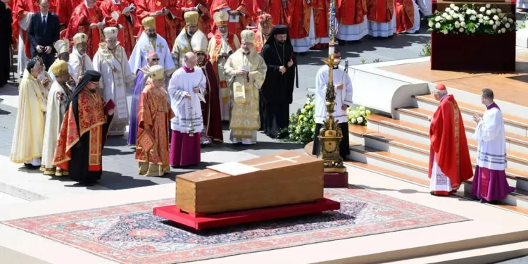 Plusieurs délégations orientales, venues dire adieu au Pape (Photos) 1 - Le Progrès Egyptien