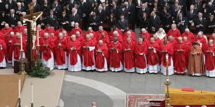 Un adieu planétaire et émouvant au Pape de la paix (Photos) 1 - Le Progrès Egyptien