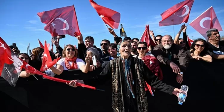 La politique, un bâillon à la créativité ? 1 - Le Progrès Egyptien