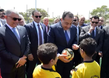 Madbouli inspecte le “camp du requin” international développé pour les jeunes