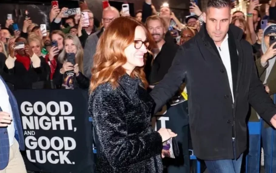 Julia Roberts à Broadway pour applaudir George Clooney 1 - Le Progrès Egyptien