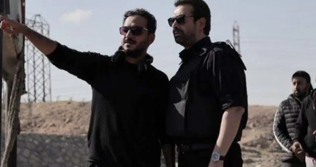 Peter Mimi et Karim Abdel Aziz se réunissent pour "El Mashro' X" 2 - Le Progrès Egyptien Peter Mimi et Karim Abdel Aziz se réunissent pour "El Mashro' X" 1 - Le Progrès Egyptien