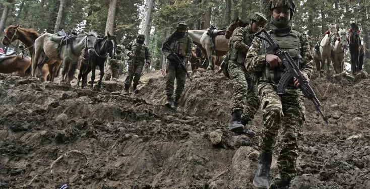 Nouveaux échanges de coups de feu à la frontière entre l'Inde et le Pakistan 2 - Le Progrès Egyptien Nouveaux échanges de coups de feu à la frontière entre l'Inde et le Pakistan 1 - Le Progrès Egyptien