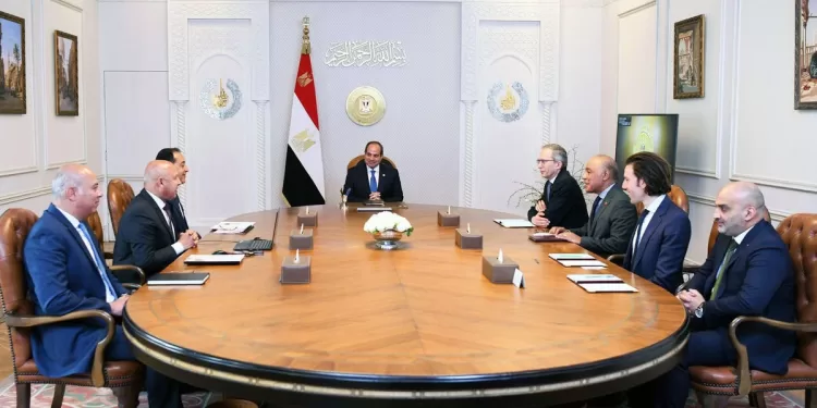 Al-Sissi discute des projets avec la société Alstom 1 - Le Progrès Egyptien