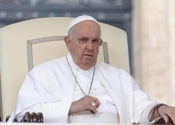 Le Grand imam d’Al-Azhar déplore le décès du pape du Vatican