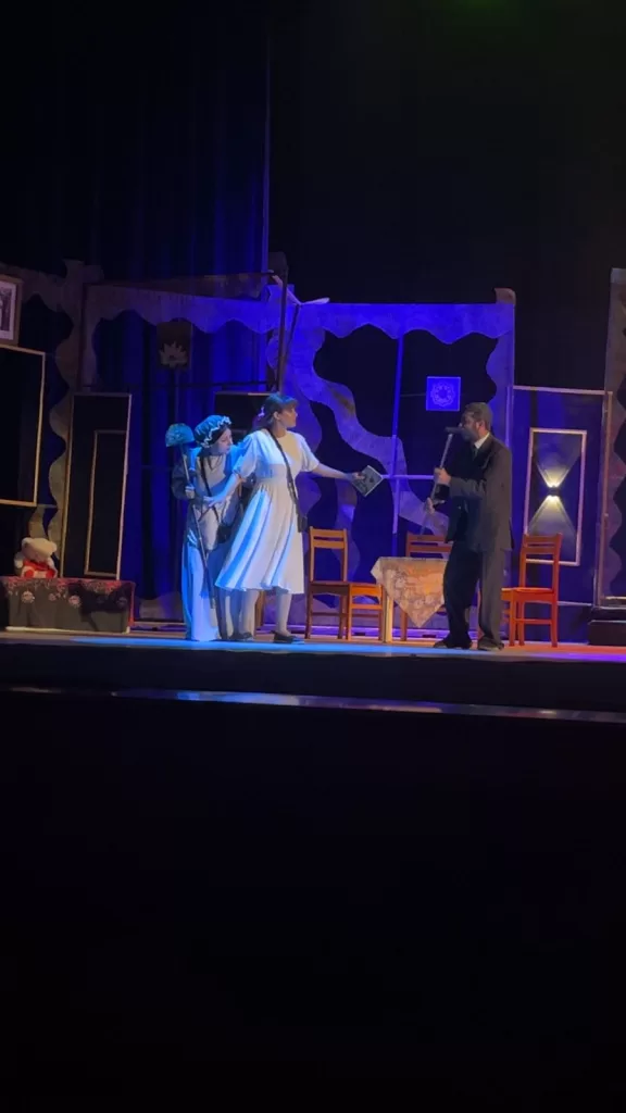 Quand le théâtre devient miroir de l’âme : « Ayn Basira » enflamme la scène de Zagazig 10 - Le Progrès Egyptien Quand le théâtre devient miroir de l’âme : « Ayn Basira » enflamme la scène de Zagazig 9 - Le Progrès Egyptien