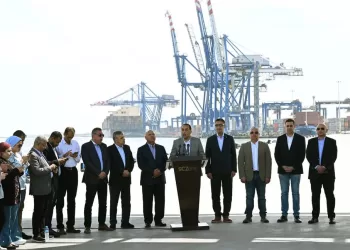 Les réalisations dans la zone du canal de Suez, résultat de la détermination de la direction politique