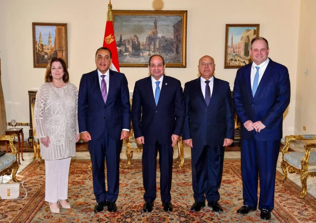 Al-Sissi reçoit la délégation d'hommes d'affaires américains participant au forum économique Egypte-USA 3 - Le Progrès Egyptien