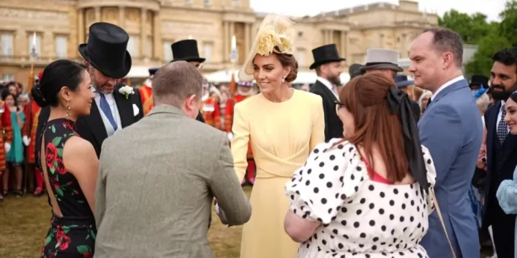 Buckingham : Le grand retour de Kate Middleton aux incontournables Garden Parties 2 - Le Progrès Egyptien Buckingham : Le grand retour de Kate Middleton aux incontournables Garden Parties 1 - Le Progrès Egyptien
