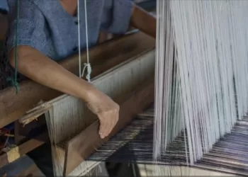 Localiser l’industrie de la soie en Egypte