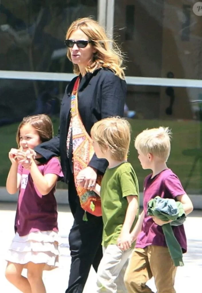 Julia Roberts célèbre les 18 ans de son fils en photo 4 - Le Progrès Egyptien Julia Roberts célèbre les 18 ans de son fils en photo 3 - Le Progrès Egyptien