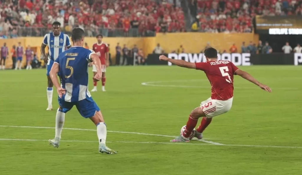 Mondial des clubs : Ahly éliminé après un grand spectacle contre Porto 4 - Le Progrès Egyptien Mondial des clubs : Ahly éliminé après un grand spectacle contre Porto 3 - Le Progrès Egyptien