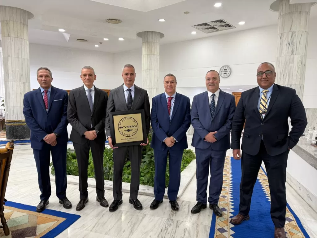Adel s’entretient avec des évaluateurs de Skytrax 8 - Le Progrès Egyptien Adel s’entretient avec des évaluateurs de Skytrax 7 - Le Progrès Egyptien
