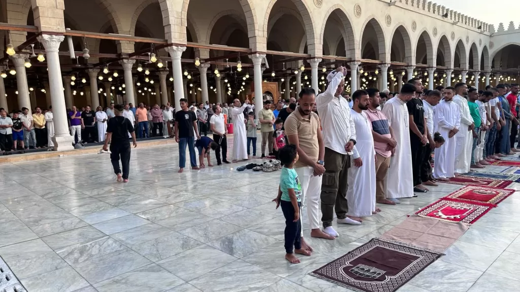 Prière d'Al-Adha : Un moment de recueillement dans une ambiance festive 24 - Le Progrès Egyptien Prière d'Al-Adha : Un moment de recueillement dans une ambiance festive 23 - Le Progrès Egyptien