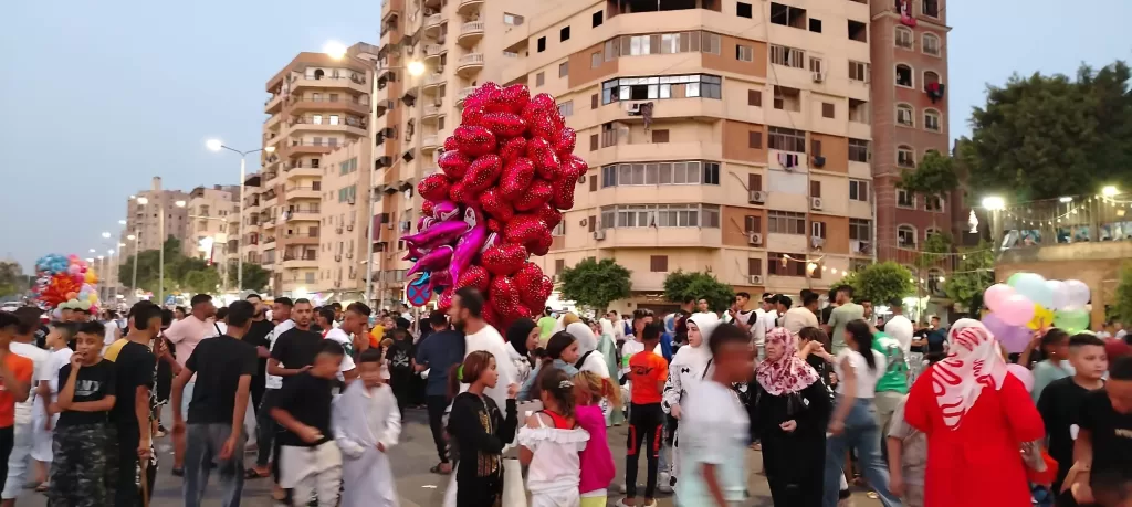 Prière d'Al-Adha : Un moment de recueillement dans une ambiance festive 22 - Le Progrès Egyptien Prière d'Al-Adha : Un moment de recueillement dans une ambiance festive 21 - Le Progrès Egyptien