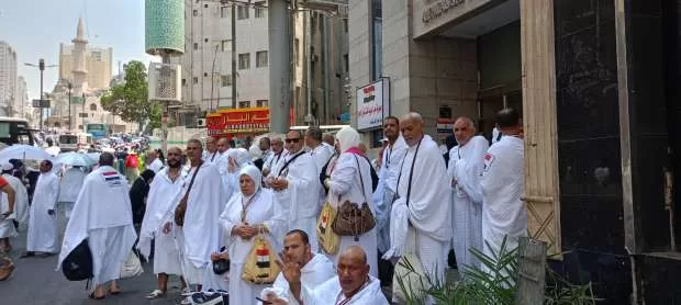 Hajj : Les pèlerins commencent à se rendre à Arafat pour le point culminant 4 - Le Progrès Egyptien Hajj : Les pèlerins commencent à se rendre à Arafat pour le point culminant 3 - Le Progrès Egyptien