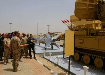 Une visite d’installations militaires pour les attachés accrédités en Egypte