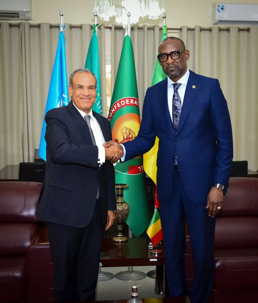Abdel-Aati et son homologue malien discutent du renforcement de la coopération 4 - Le Progrès Egyptien Abdel-Aati et son homologue malien discutent du renforcement de la coopération 3 - Le Progrès Egyptien