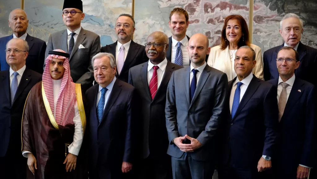 Abdel-Aati à la conférence internationale sur le règlement pacifique de la question palestinienne à New York 4 - Le Progrès Egyptien Abdel-Aati à la conférence internationale sur le règlement pacifique de la question palestinienne à New York 3 - Le Progrès Egyptien