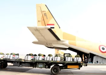 L'Égypte largue des tonnes d'aide humanitaire sur la bande de Gaza 3 - Le Progrès Egyptien