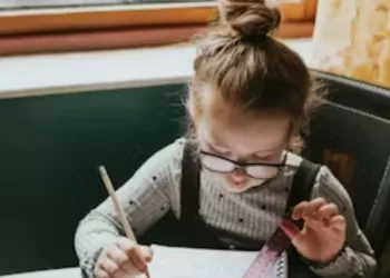 Le mensonge chez les enfants est-il une marque d’intelligence?