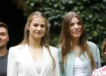 Leonor et Sofia d’Espagne copies conformes en Catalogne