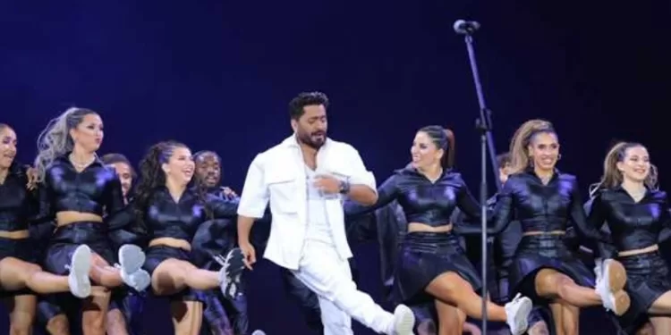 Festival d’Al-Alamein : Ressentez l’énergie et revivez la magie avec Tamer Hosny 2 - Le Progrès Egyptien Festival d’Al-Alamein : Ressentez l’énergie et revivez la magie avec Tamer Hosny 1 - Le Progrès Egyptien