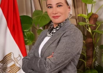 Madbouli félicite Yasmine Fouad et confie l’Environnement à Manal Awad