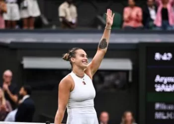 Wimbledon: Sabalenka bat sa victime préférée, Alcaraz au rendez-vous des quarts