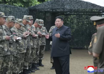Kim Jong Un appelle ses soldats à se préparer “à la vraie guerre”