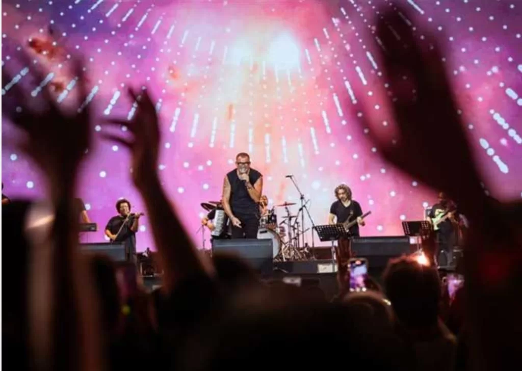 Festival d'El Alamein : Concert légendaire d’Amr Diab 6 - Le Progrès Egyptien Festival d'El Alamein : Concert légendaire d’Amr Diab 5 - Le Progrès Egyptien