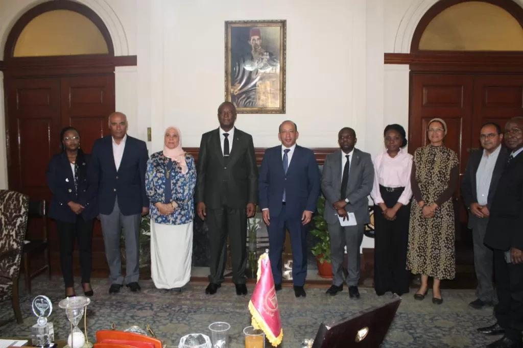 L'Université du Caire et la Guinée renforcent leurs liens dans le domaine de l'éducation médicale 8 - Le Progrès Egyptien L'Université du Caire et la Guinée renforcent leurs liens dans le domaine de l'éducation médicale 7 - Le Progrès Egyptien
