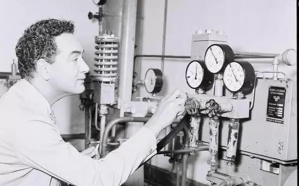 Misr Phone : Une initiative pionnière de Fawzy 2 - Le Progrès Egyptien Misr Phone : Une initiative pionnière de Fawzy 1 - Le Progrès Egyptien