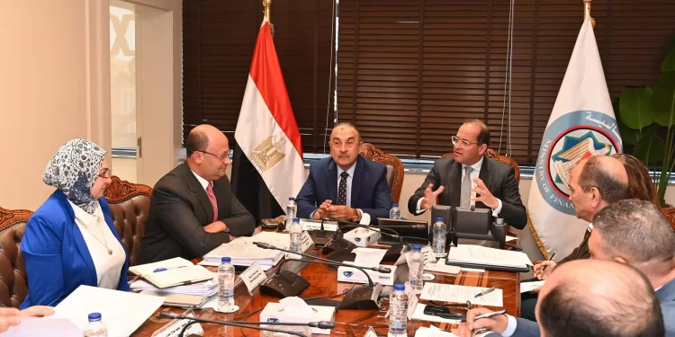 Renforcement de la coopération entre le Secteur public des Affaires et les Finances 2 - Le Progrès Egyptien Renforcement de la coopération entre le Secteur public des Affaires et les Finances 1 - Le Progrès Egyptien