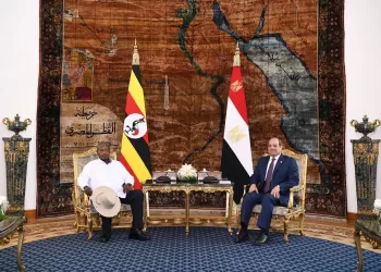 Al-Sissi reçoit le président ougandais Museveni