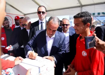 Dr Badr Abdel-Aati exprime la solidarité de l’Égypte avec Gaza depuis le centre logistique du Croissant-Rouge