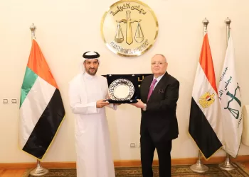 Visite historique du vice-gouverneur de Sharjah au Conseil d’État égyptien