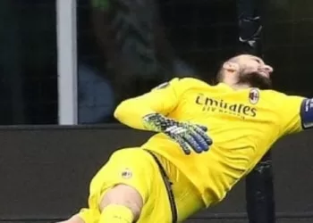 Donnarumma vers un improbable départ en Serie C!