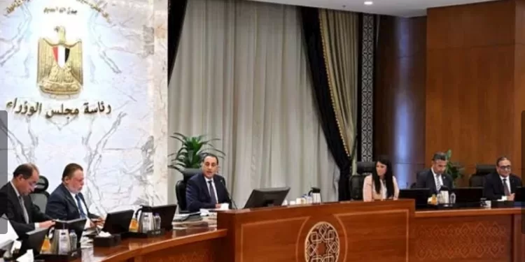 Investissements: Améliorer les indicateurs économiques 2 - Le Progrès Egyptien Investissements: Améliorer les indicateurs économiques 1 - Le Progrès Egyptien