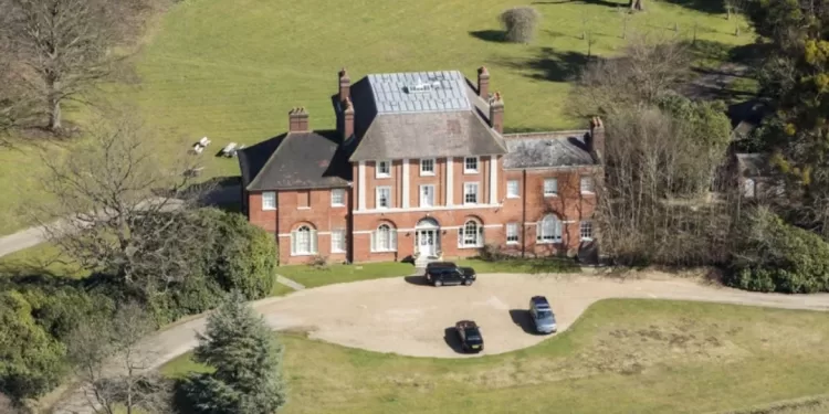 Kate et William déménagent vers une future demeure à Windsor 2 - Le Progrès Egyptien Kate et William déménagent vers une future demeure à Windsor 1 - Le Progrès Egyptien