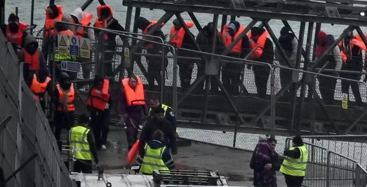 Traité franco-britannique: Les 1ers migrants arrêtés à Londres 1 - Le Progrès Egyptien