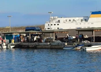 Naufrage à Lampedusa: Les secours cherchent des migrants disparus
